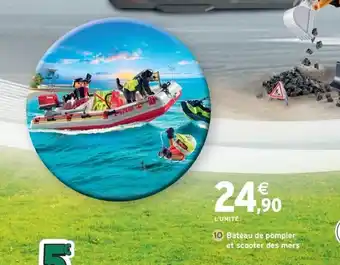 Intermarché Express Bateau de pompier et scooter des mers offre
