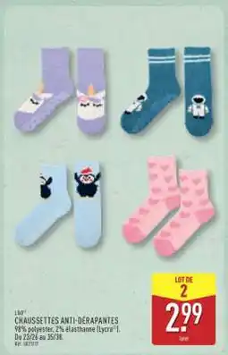 ALDI CHAUSSETTES ANTI-DÉRAPANTES offre