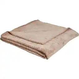 Carrefour TEX BASIC Couverture flanelle embossée offre