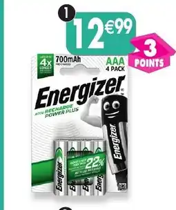 Maximo 4 piles rechargeables power plus aaa hro3 700mah energizer offre