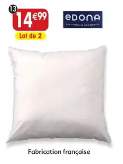 Maximo 2 oreillers blancs offre