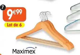 Maximo 6 cintres en bois forme galbée offre