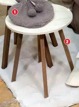 Bazarland La table d'appoint offre