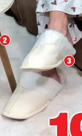 Bazarland La paire de pantoufles pour femme offre