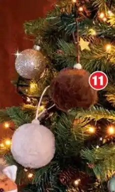 Bazarland La boule fausse fourrure avec etoile offre