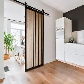 Brico Dépôt Porte coulissante h.204 x l. 83 cm + systeme coulissant offre