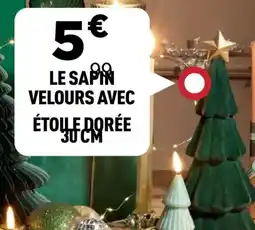 Centrakor Le sapin velours avec étoile dorée 30cm offre