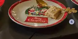 Auchan ACTUEL Les 4 fourchettes ou cuillères à dessert figurine offre