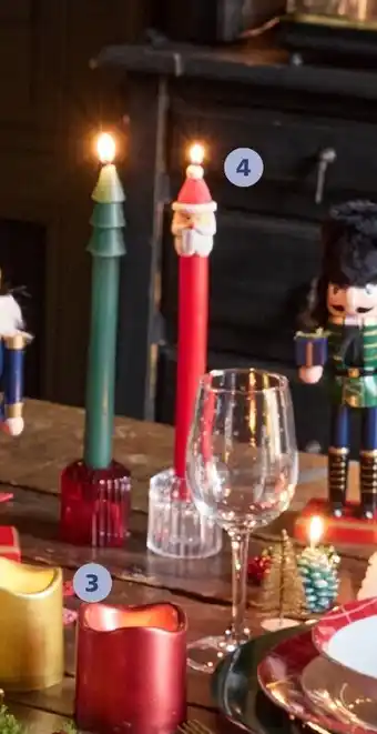 Auchan ACTUEL Les 2 bougies forme père noël offre