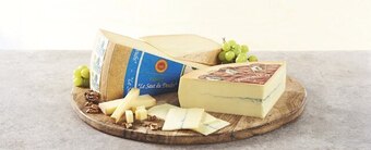 U Express COMTÉ AOP DOUX AU LAIT CRU LE SAUT DU DOUBS BLEU offre
