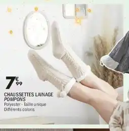 La Foir'Fouille Chaussettes lainage pompons offre
