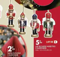 La Foir'Fouille Lot de casse-noisettes à suspendre offre