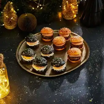 Carrefour Market 5 mini burgers au foie gras et 5 mini burgers au saumon fumé offre