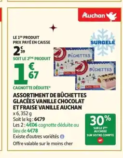Auchan Supermarché AUCHAN Assortiment de bûchettes glacées vanille chocolat et fraise vanille offre
