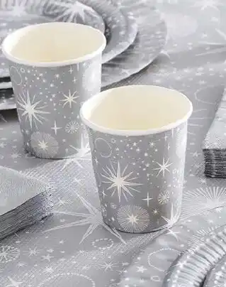 Auchan ACTUEL Les 10 gobelets offre