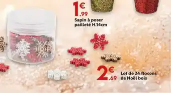 Maxi Bazar Lot de 24 flocons de Noël bois offre