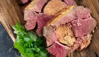 Point Vert Rôti de magret de canard fourré au foie gras divers fournisseurs offre