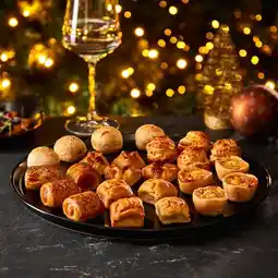 Carrefour 24 petits fours traiteur sélection offre