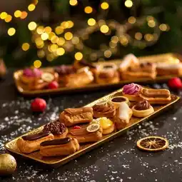 Carrefour Assortiment de 24 petits fours offre