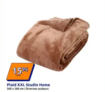 Plaid xxl studio home