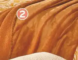 Intermarché Domedia 2 plaid bouclette offre