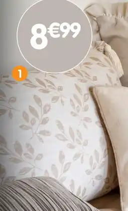 b&m Coussin feuillage en coton offre