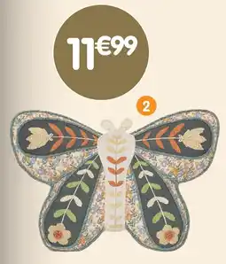 b&m Coussin papillon brodé offre