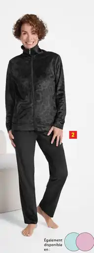 Lidl ESMARA Ensemble détente en velours femme offre