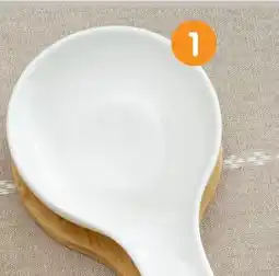 b&m Repose cuillère avec support en bambou offre