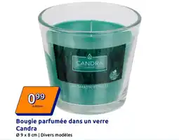Action Bougie parfumée dans un verre candra offre