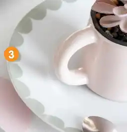 b&m Assiette à dessert liseré côtelé offre