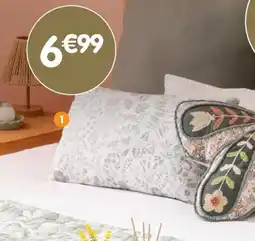 b&m Coussin floral offre