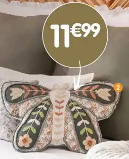 b&m Coussin papillon brodé offre