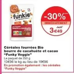 Monop' FUNKY VEGGIE Céréales fourrées Bio beurre de cacahuète et cacao offre