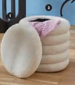 Hyper U Tabouret coffre bouclette offre