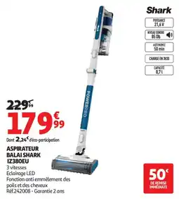 Auchan Aspirateur balai shark iz380eu offre