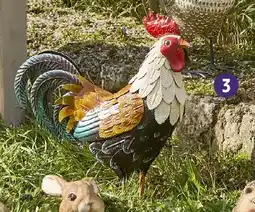 Intermarché Hyper Poule stylisee en polyresine offre