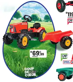 JouéClub Tracteur à pédales avec capot ouvrant offre
