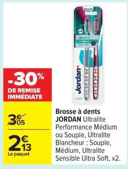 Carrefour Brosse à dents JORDAN Ultralite offre