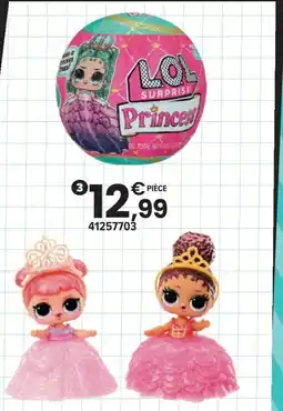 JouéClub Lol surprise robe de princesse poupée 7,5 cm offre
