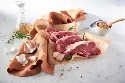 Auchan Supermarché Sans marque agneau : épaule** tranchée avec os offre