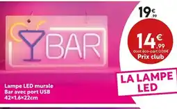 Maxi Bazar Lampe LED murale Bar avec port USB offre