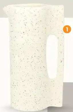 b&m Pichet crème tacheté offre