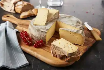 Auchan Auchan cultivons le bon saint nectaire fermier aop filière auchan cultivons le bon offre