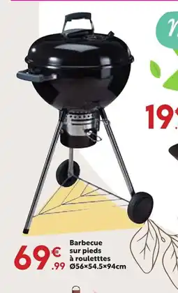 Maxi Bazar Barbecue sur pieds à rouletttes offre