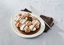 Auchan Auchan entremets oeufs de pâques croustillant au chocolat praliné offre