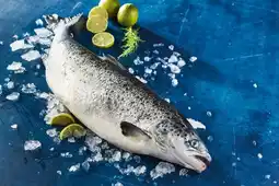 Auchan Supermarché Sans marque saumon atlantique entier vidé offre