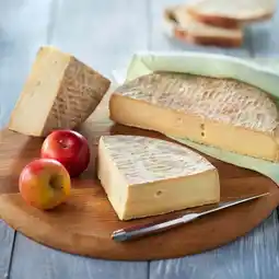 Carrefour Market Reflets de france saint-nectaire laitier a.o.p. reflets de france offre