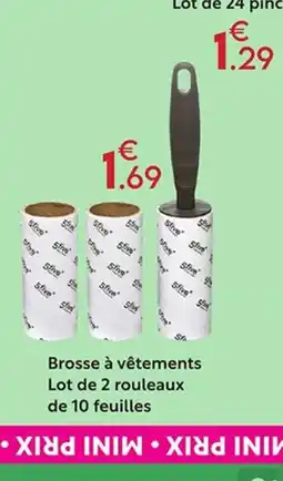 Maxi Bazar Brosse à vêtements Lot de 2 rouleaux de 10 feuilles offre