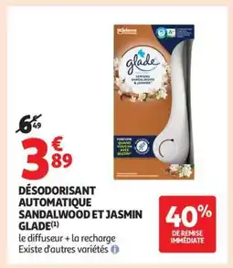 Auchan DÉSODORISANT AUTOMATIQUE SANDALWOOD ET JASMIN GLADE offre